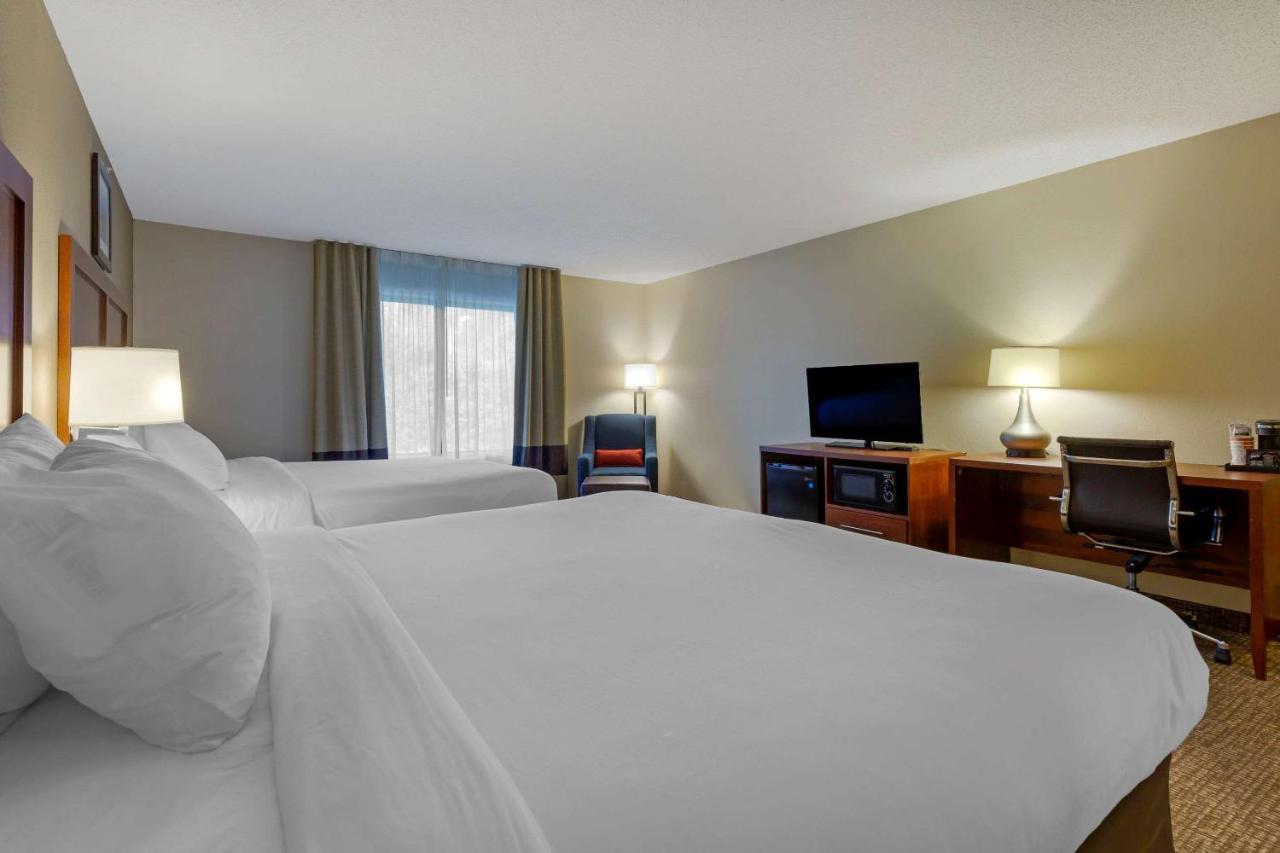 Comfort Inn & Suites Cambridge Exteriör bild