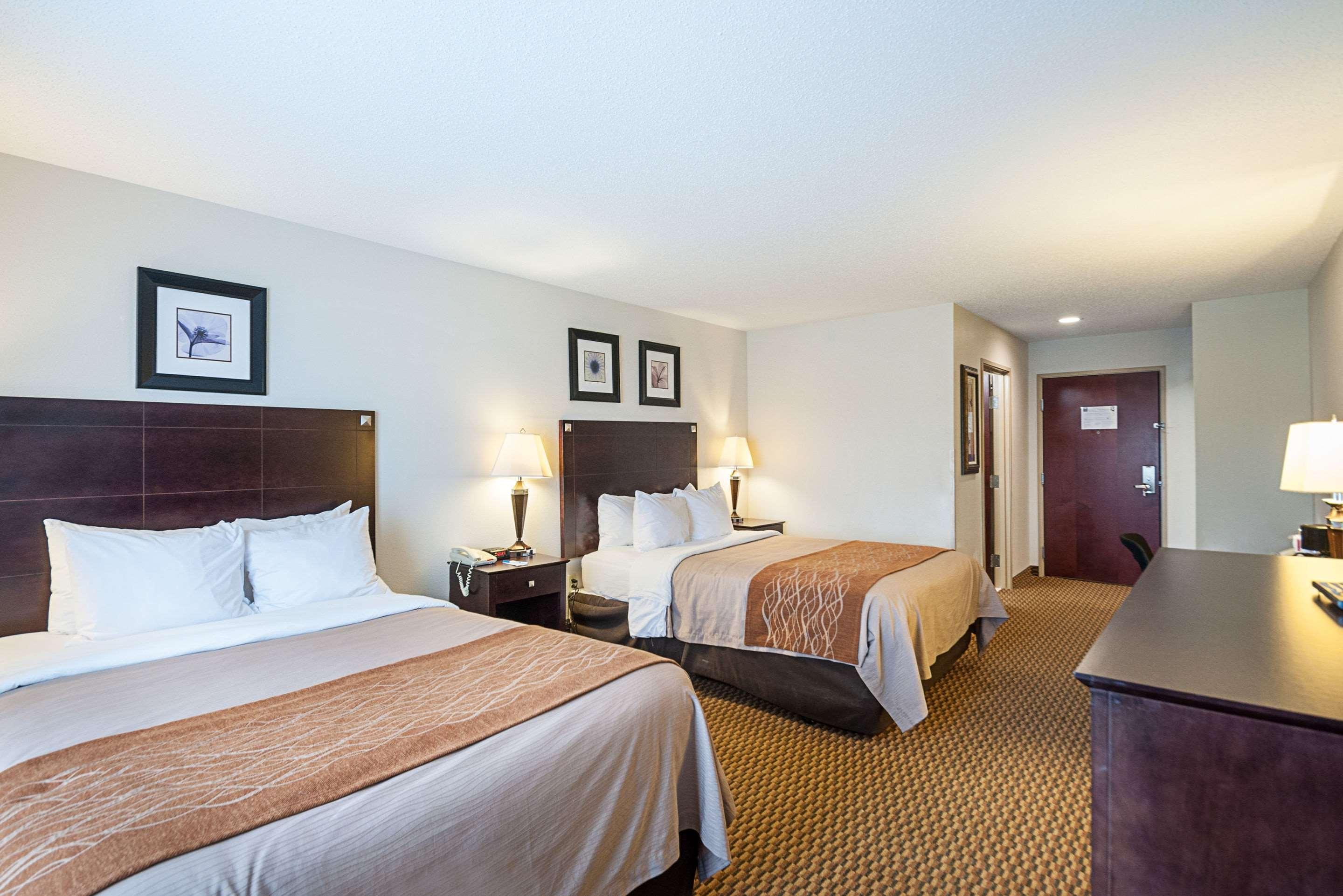 Comfort Inn & Suites Cambridge Exteriör bild