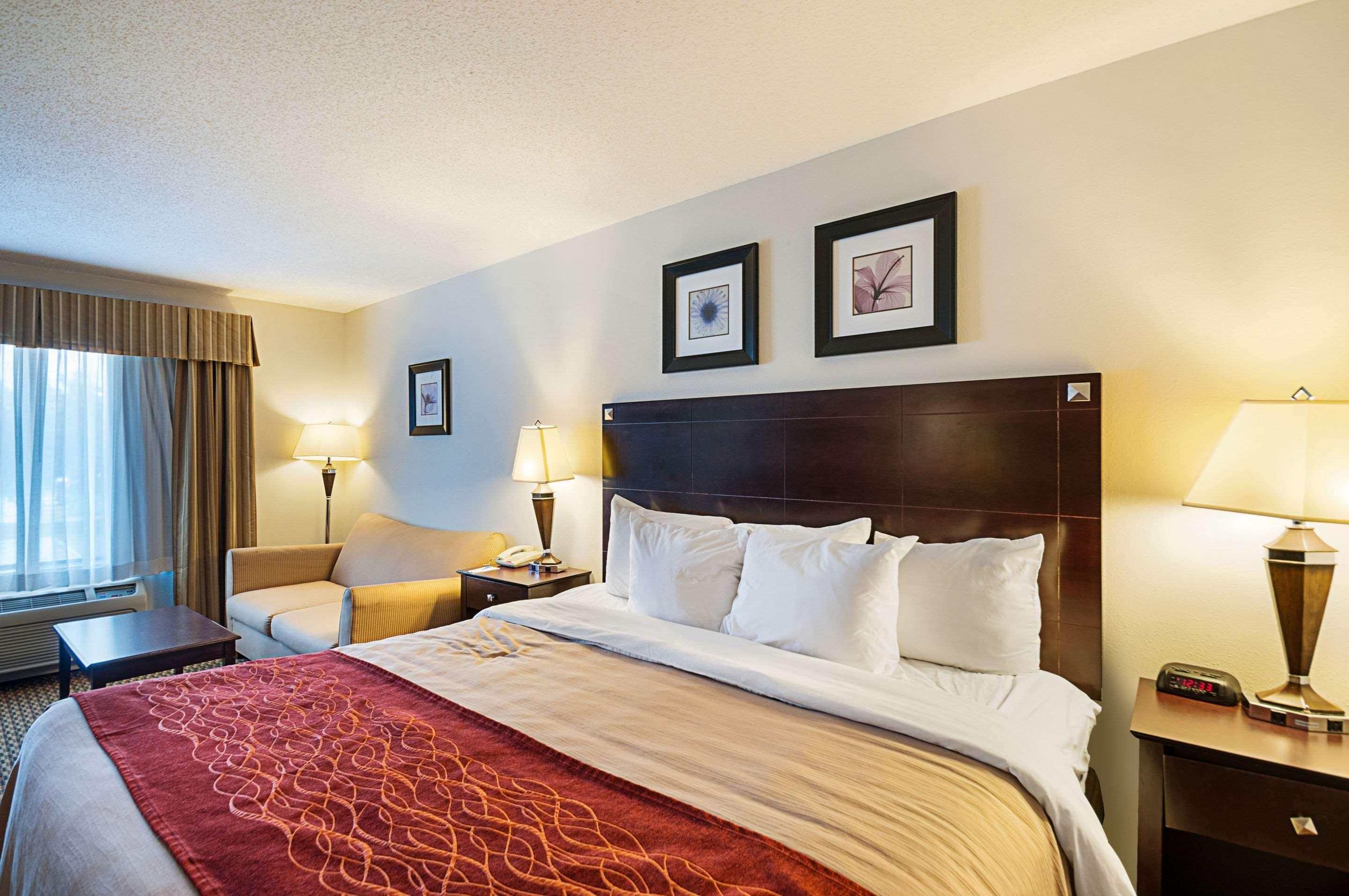 Comfort Inn & Suites Cambridge Exteriör bild