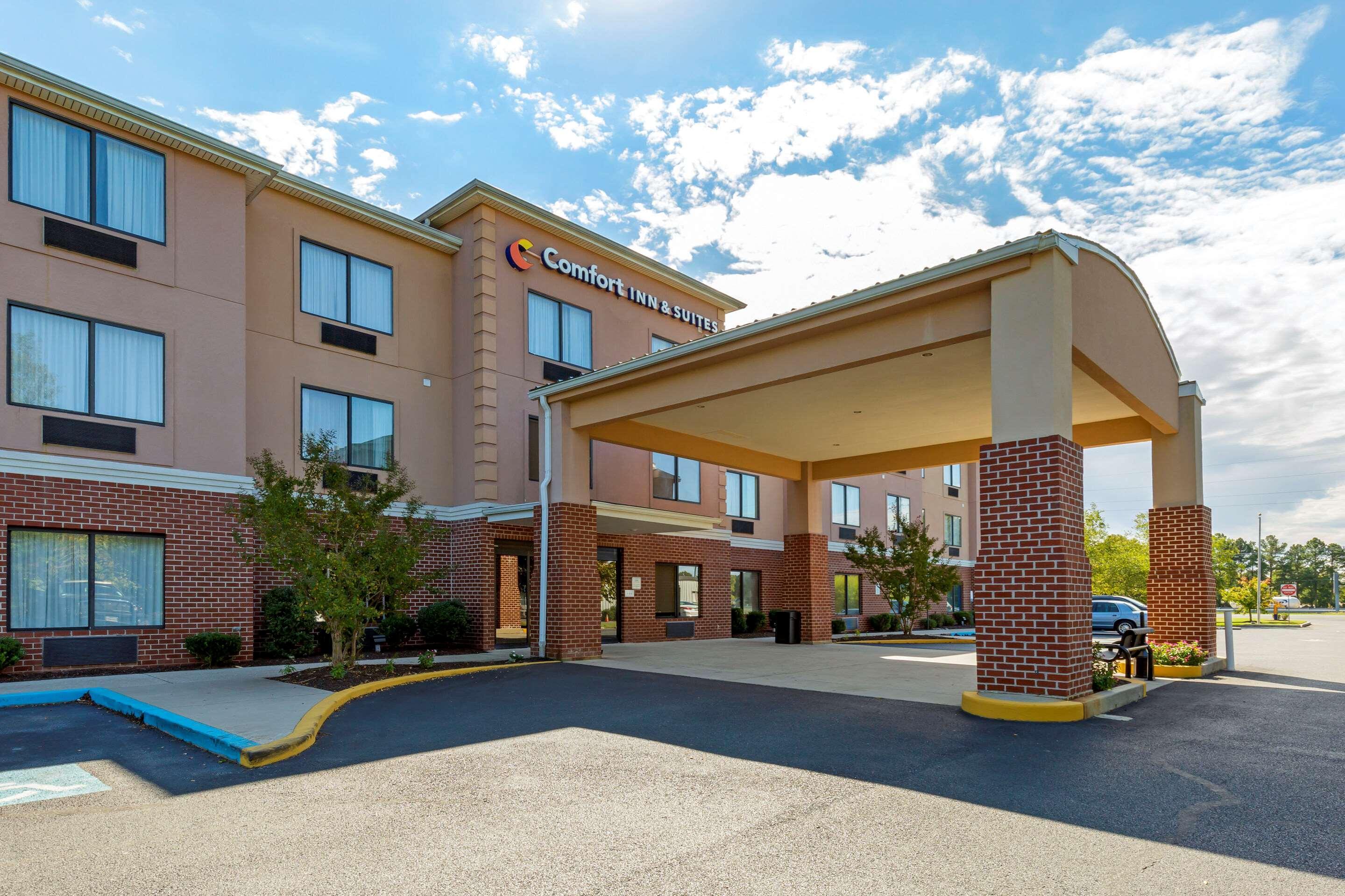 Comfort Inn & Suites Cambridge Exteriör bild