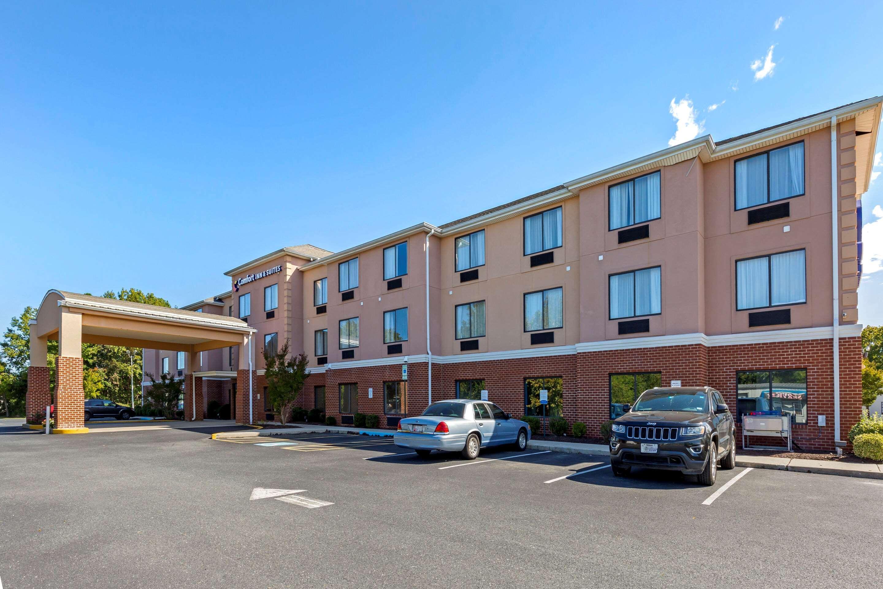Comfort Inn & Suites Cambridge Exteriör bild