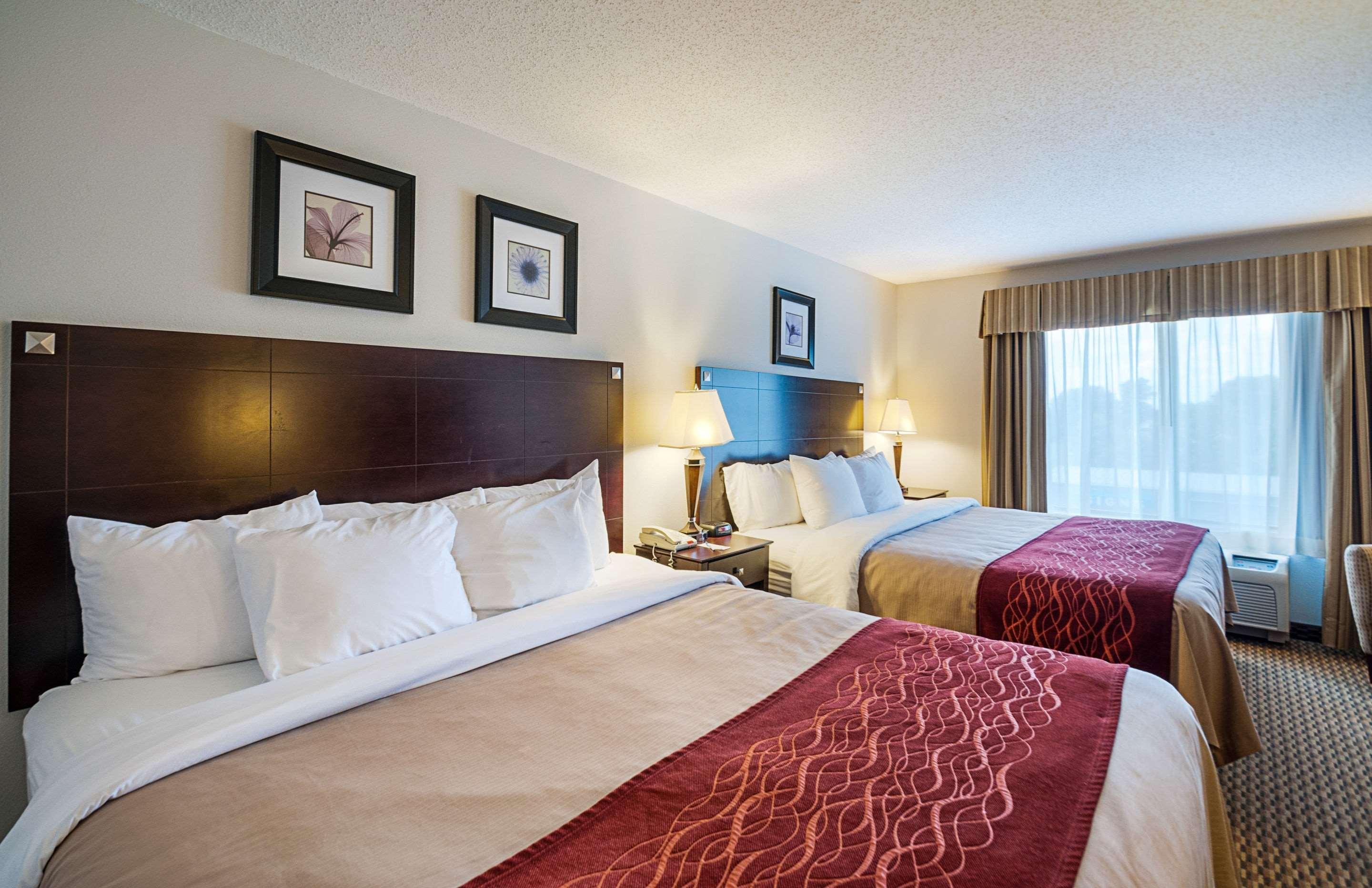 Comfort Inn & Suites Cambridge Exteriör bild
